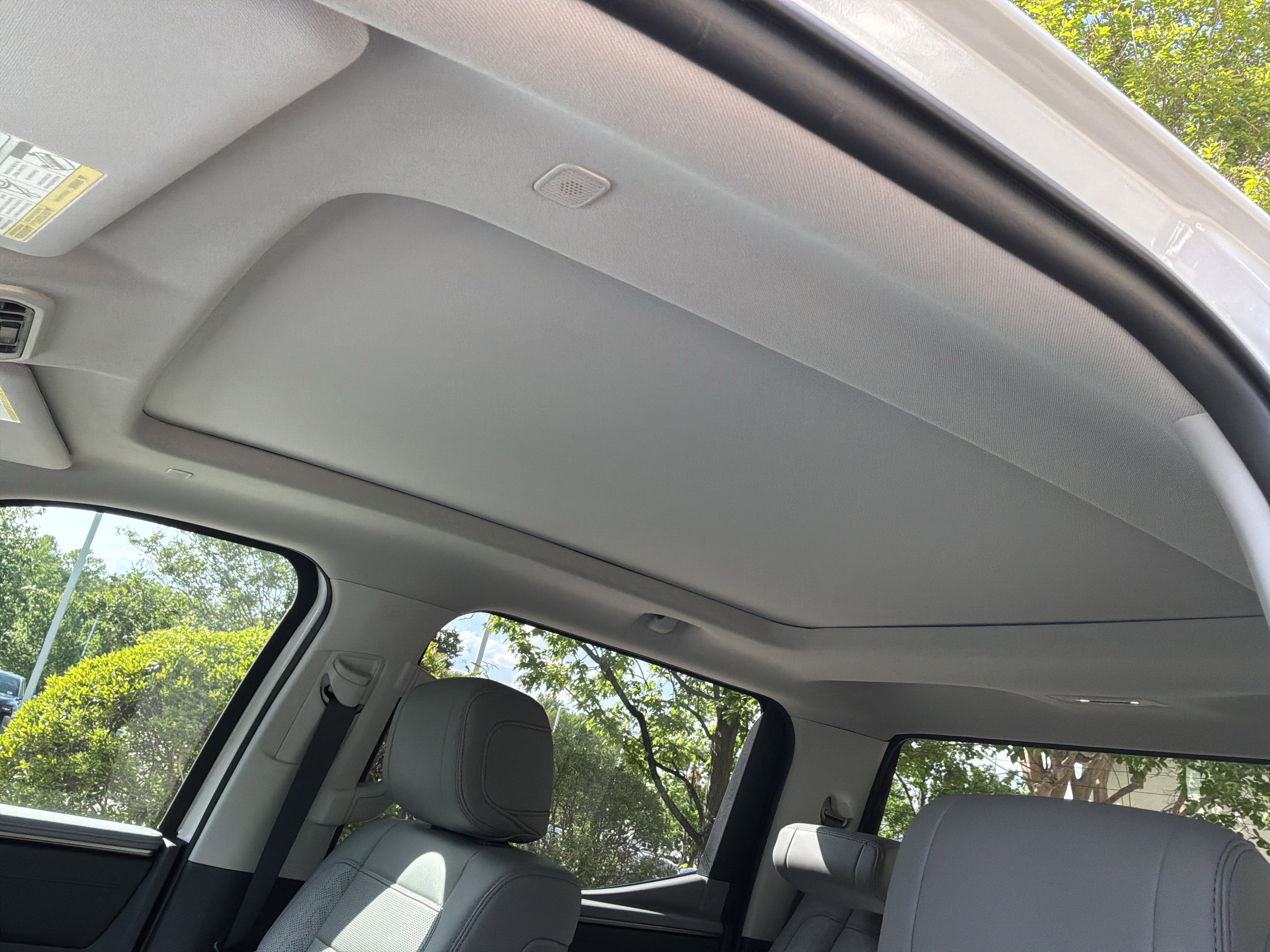 Used 2024 Toyota Tundra Limited AWD/4WD image 28