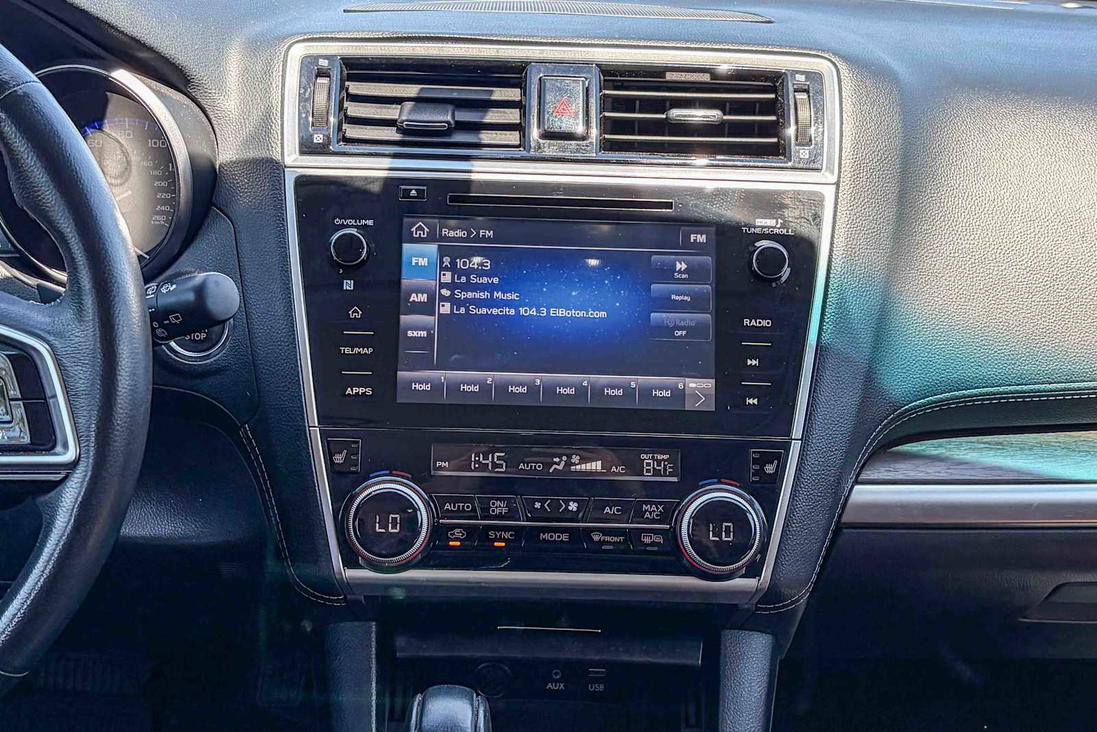 Used 2018 Subaru Outback 3.6R Touring w/ Popular Package #3 AWD/4WD image 12