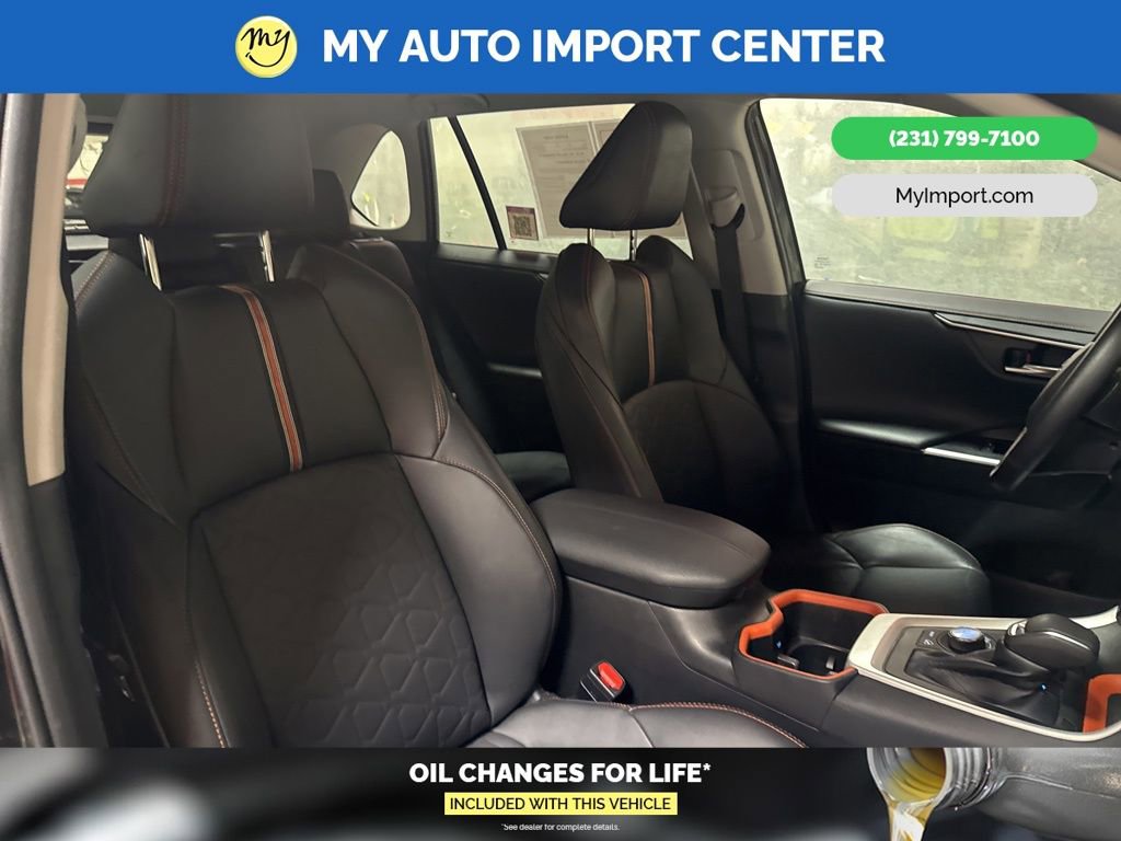 Used 2024 Toyota RAV4 Adventure image 28