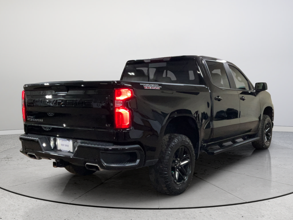 Used 2020 Chevrolet Silverado 1500 LT Trail Boss AWD/4WD image 7