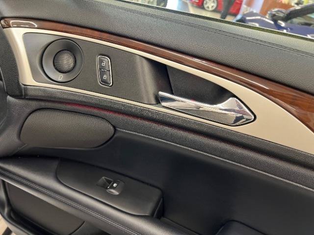 Used 2018 Lincoln MKZ Reserve w/ Technology Package FWD image 31