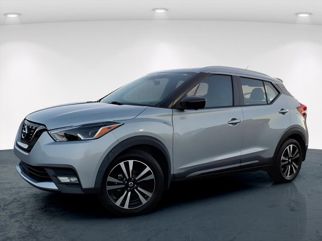 Used 2020 Nissan Kicks SR