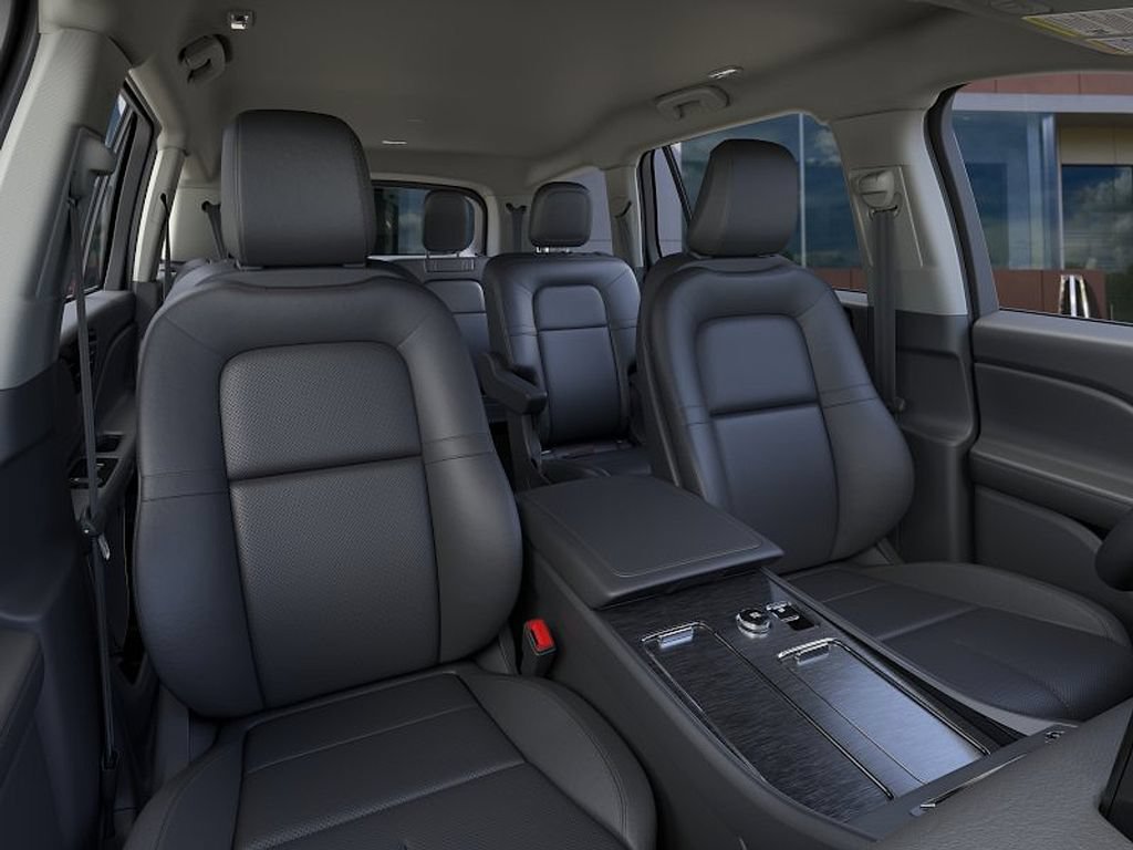 New 2026 Lincoln Aviator AWD image 10