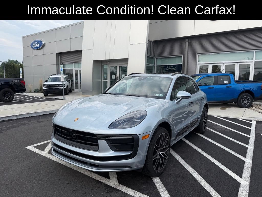 Used 2024 Porsche Macan AWD/4WD video 2