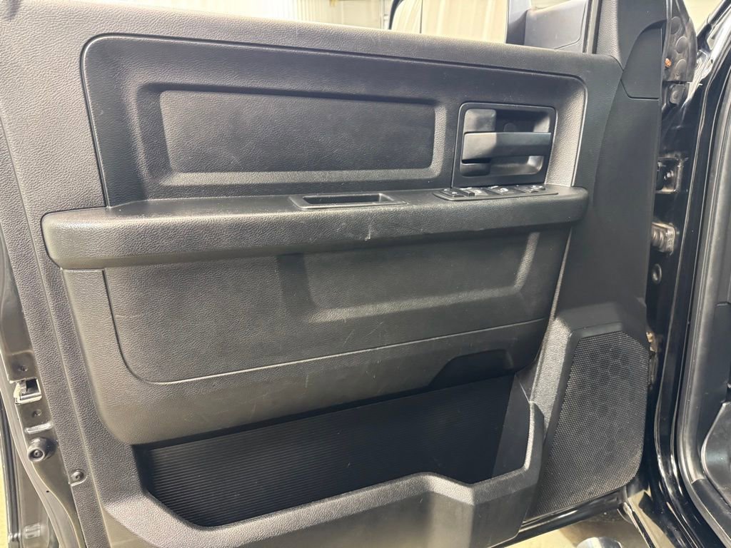 Used 2014 RAM 1500 Express image 8