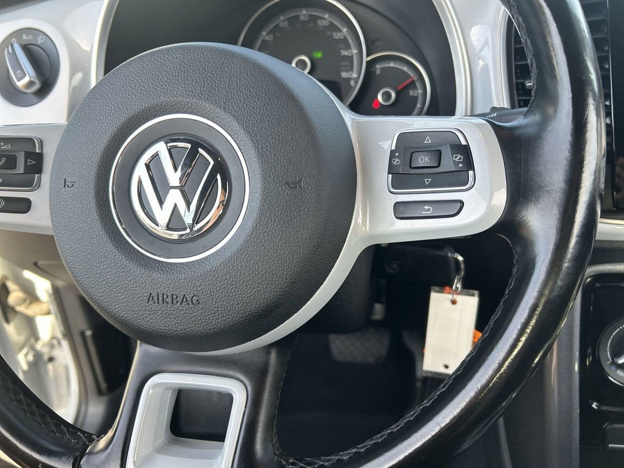 Used 2017 Volkswagen Beetle 1.8T FWD image 22