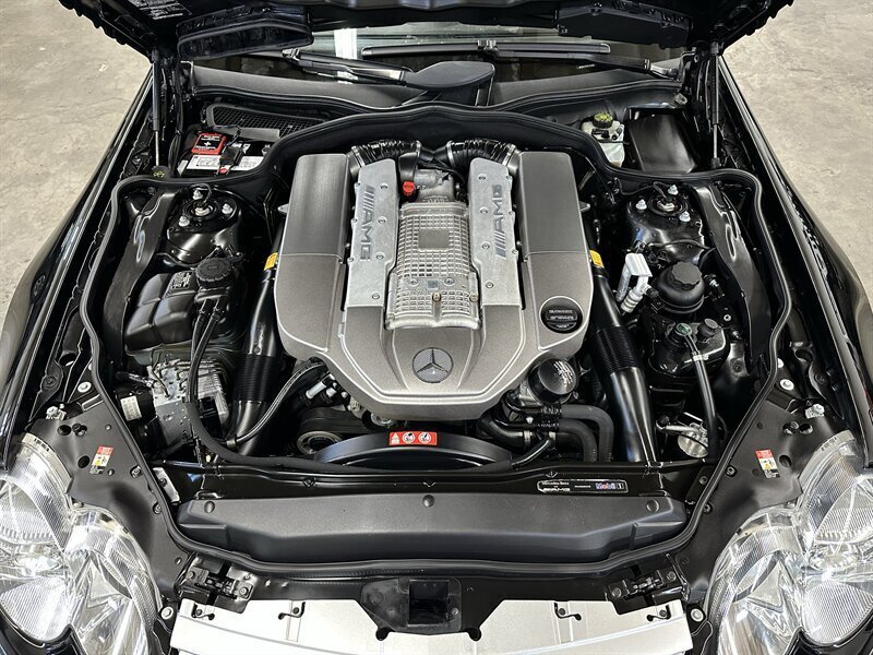 Used 2005 Mercedes-Benz SL 55 AMG image 11