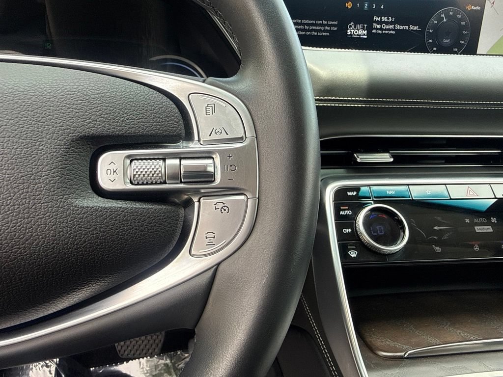 Certified 2024 Genesis GV80 2.5T AWD/4WD image 17