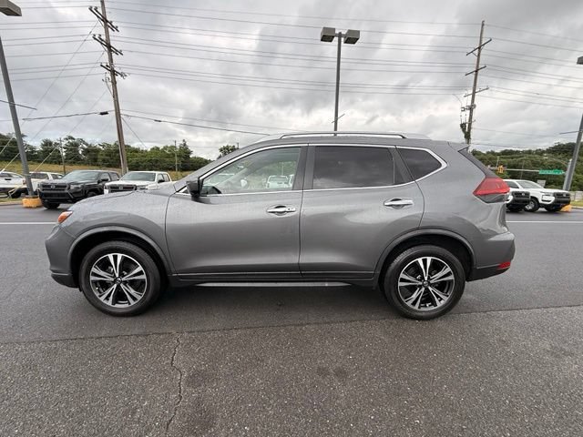 Certified 2020 Nissan Rogue SV w/ Sun & Sound Touring Package AWD/4WD image 8