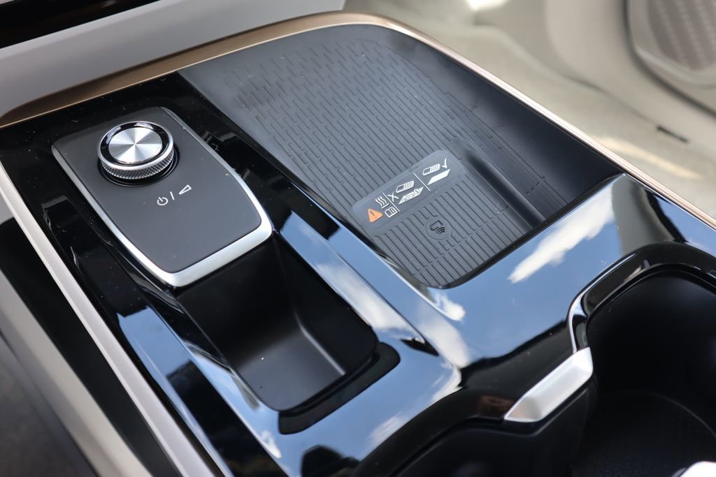 New 2026 Buick Enclave Avenir w/ Super Cruise Package image 14