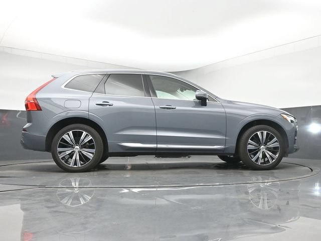 Used 2023 Volvo XC60 B5 Plus w/ Climate Package AWD/4WD image 17