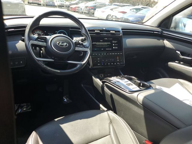 Certified 2023 Hyundai Tucson Limited AWD/4WD image 10