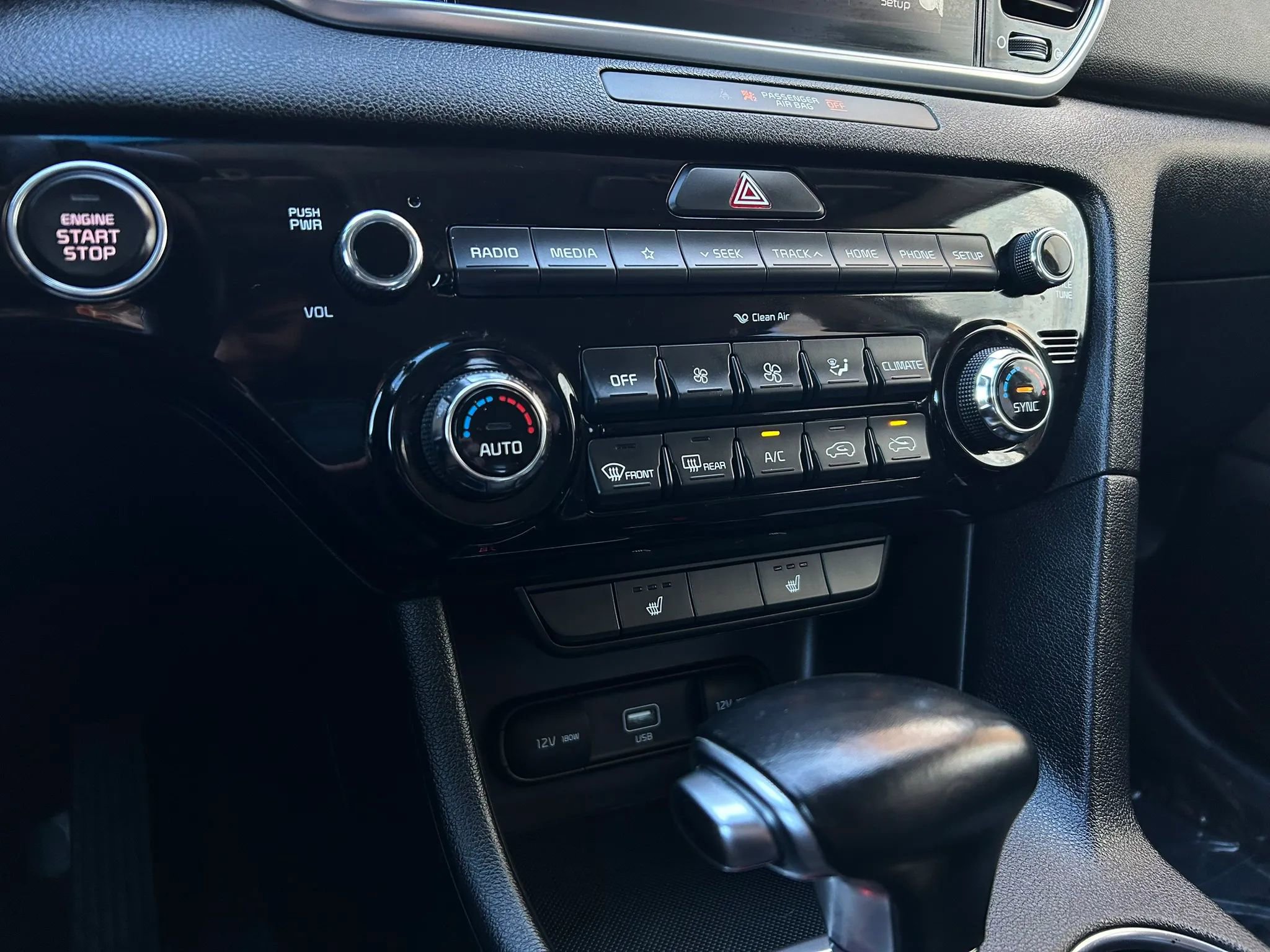 Used 2020 Kia Sportage EX image 20