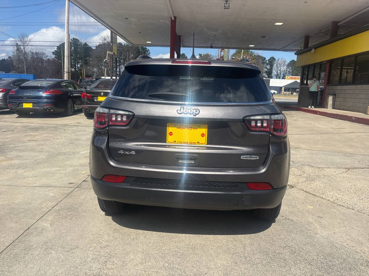Used 2018 Jeep Compass Latitude w/ Popular Equipment Group AWD/4WD image 6