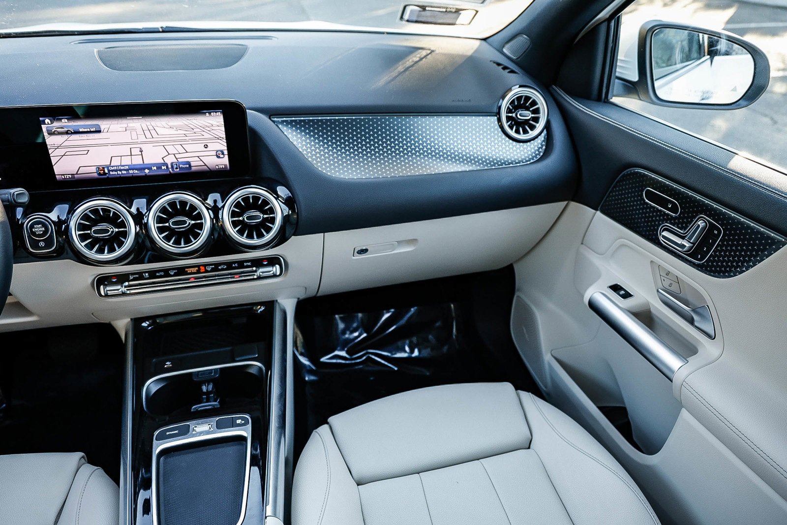 Certified 2025 Mercedes-Benz GLA 250 GLA 250 image 15