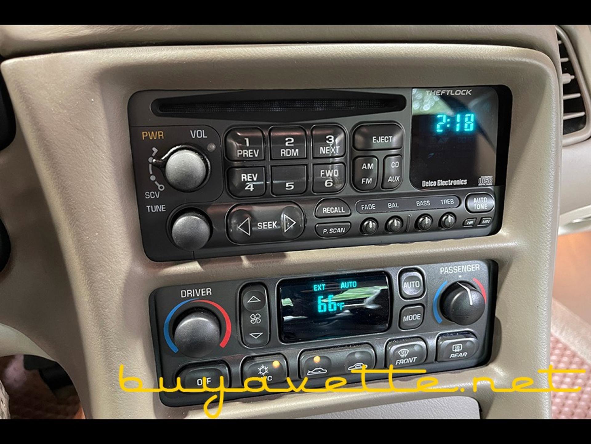 Used 2004 Chevrolet Corvette Coupe w/ Preferred Equipment Group image 15