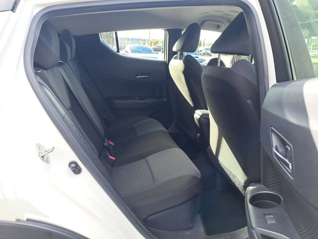 Used 2020 Toyota C-HR LE image 15