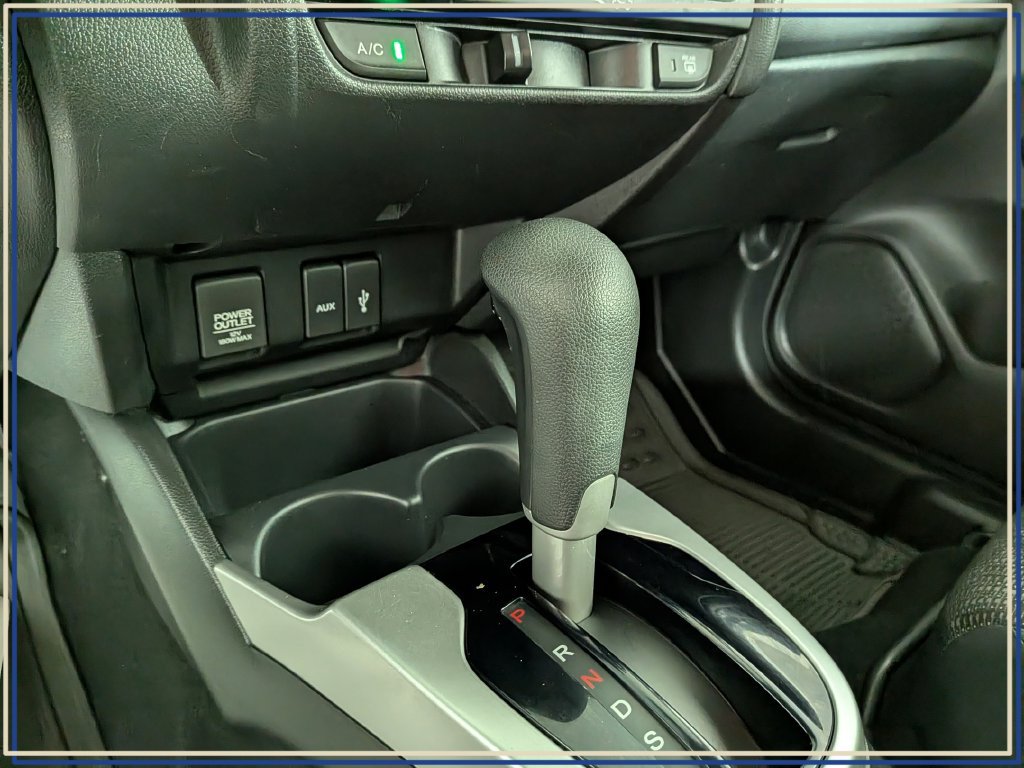 Used 2016 Honda Fit LX image 25