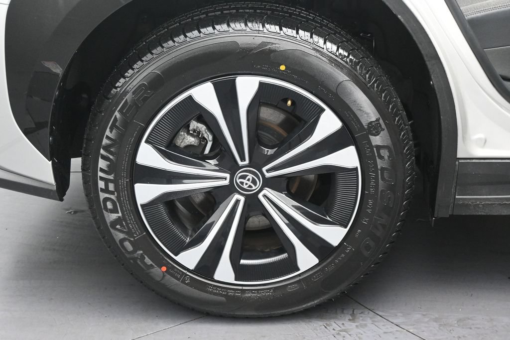 Used 2024 Toyota bZ4X FWD w/ Weather Package image 35