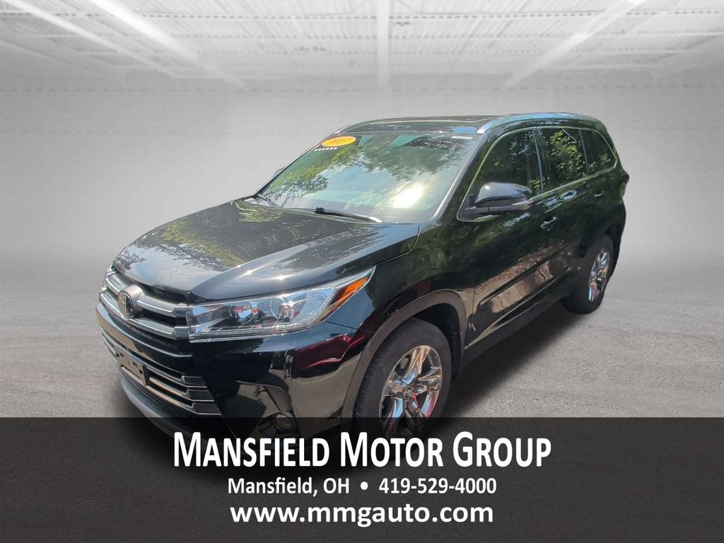Used 2017 Toyota Highlander Limited Platinum