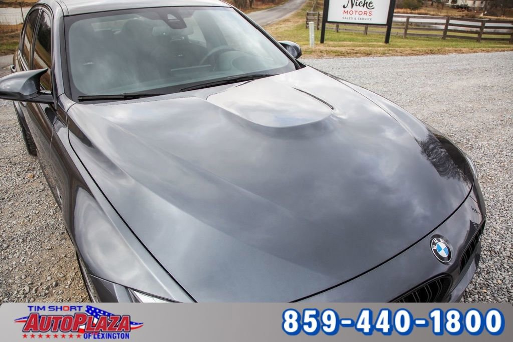 Used 2018 BMW M3 image 17