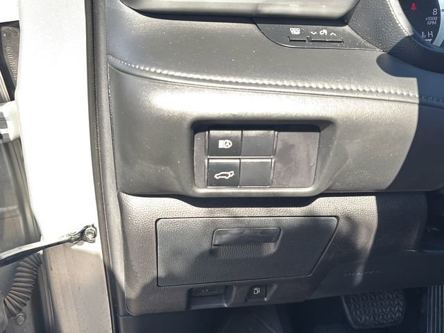 Used 2020 Toyota Highlander LE image 23