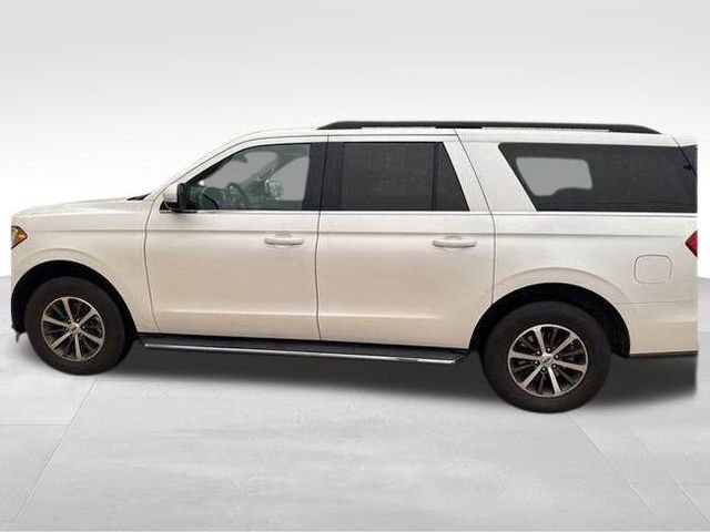 Used 2019 Ford Expedition Max XLT w/ Equipment Group 202A image 11