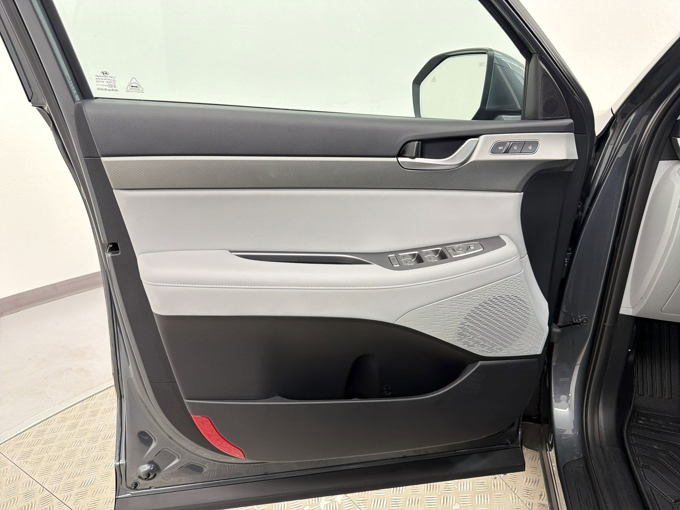 Used 2025 Hyundai Palisade SEL FWD image 21