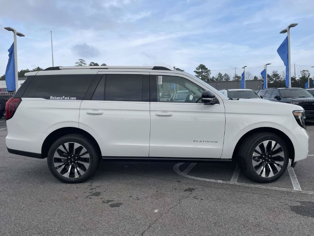 New 2026 Ford Expedition Platinum w/ Driver's Package AWD/4WD image 3