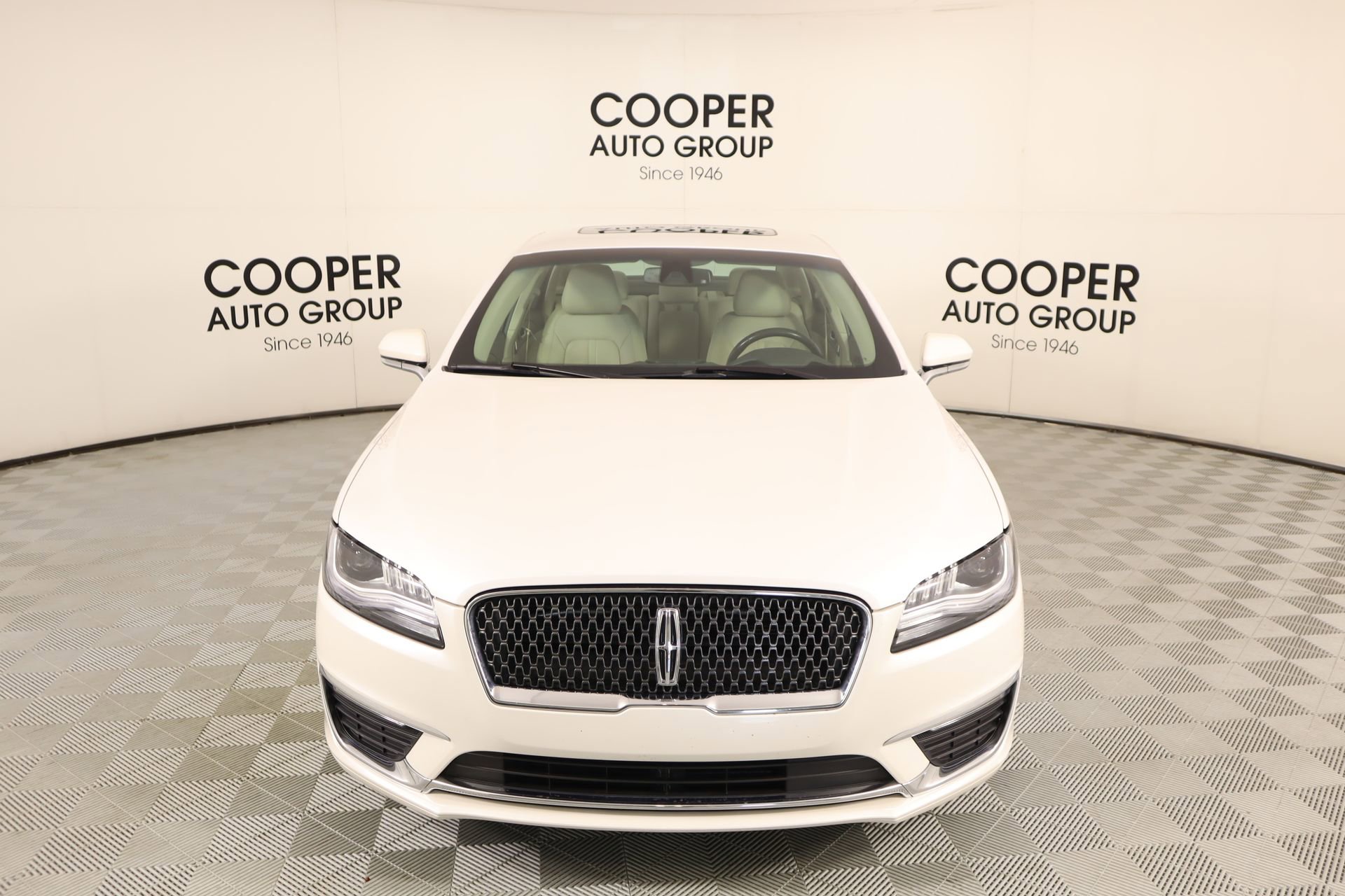 Used 2019 Lincoln MKZ Reserve w/ Reserve Plus Package image 9