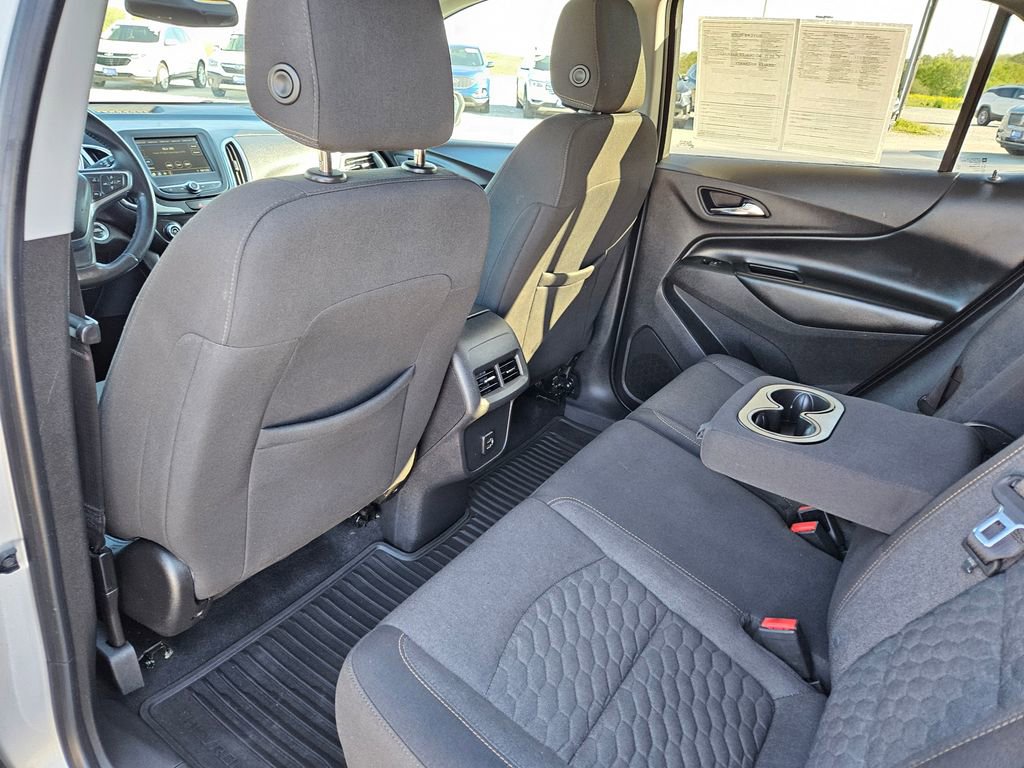 Used 2019 Chevrolet Equinox LT FWD image 25