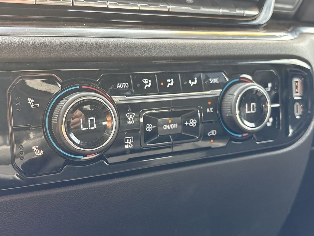 Used 2024 Chevrolet Silverado 1500 LT w/ Protection Package image 22