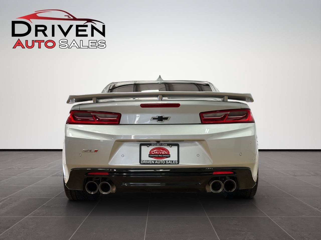 Used 2018 Chevrolet Camaro ZL1 RWD image 5