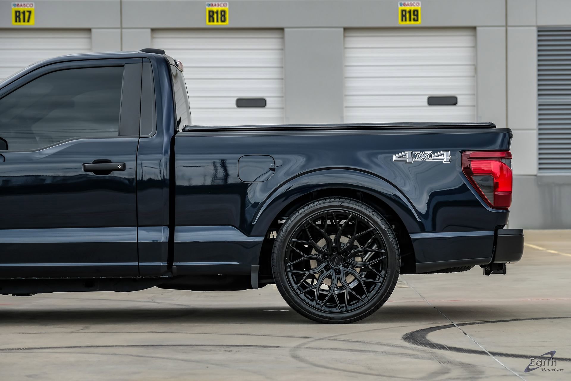Used 2025 Ford F150 XL AWD/4WD image 9