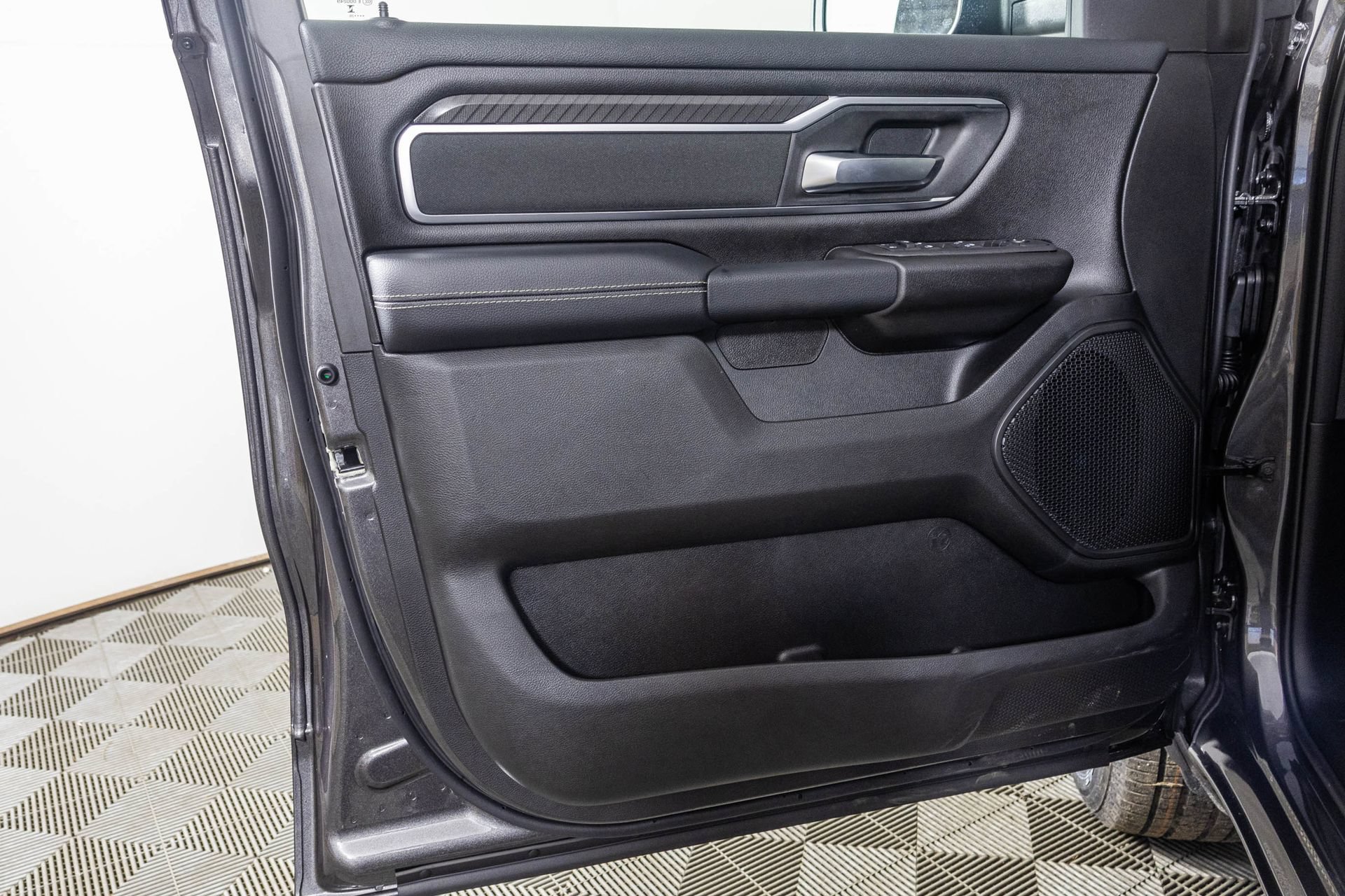 New 2026 RAM 1500 Big Horn AWD/4WD image 34