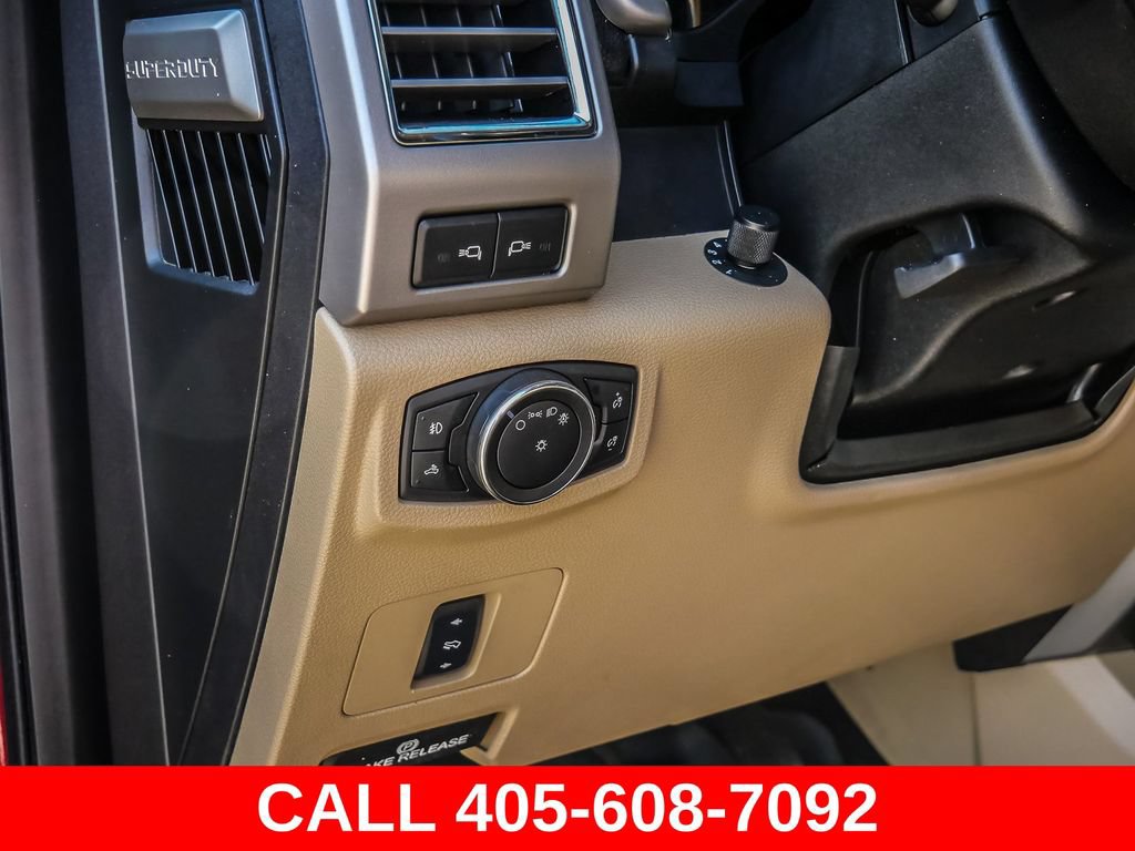 Used 2017 Ford F250 Lariat w/ Lariat Value Package AWD/4WD image 29
