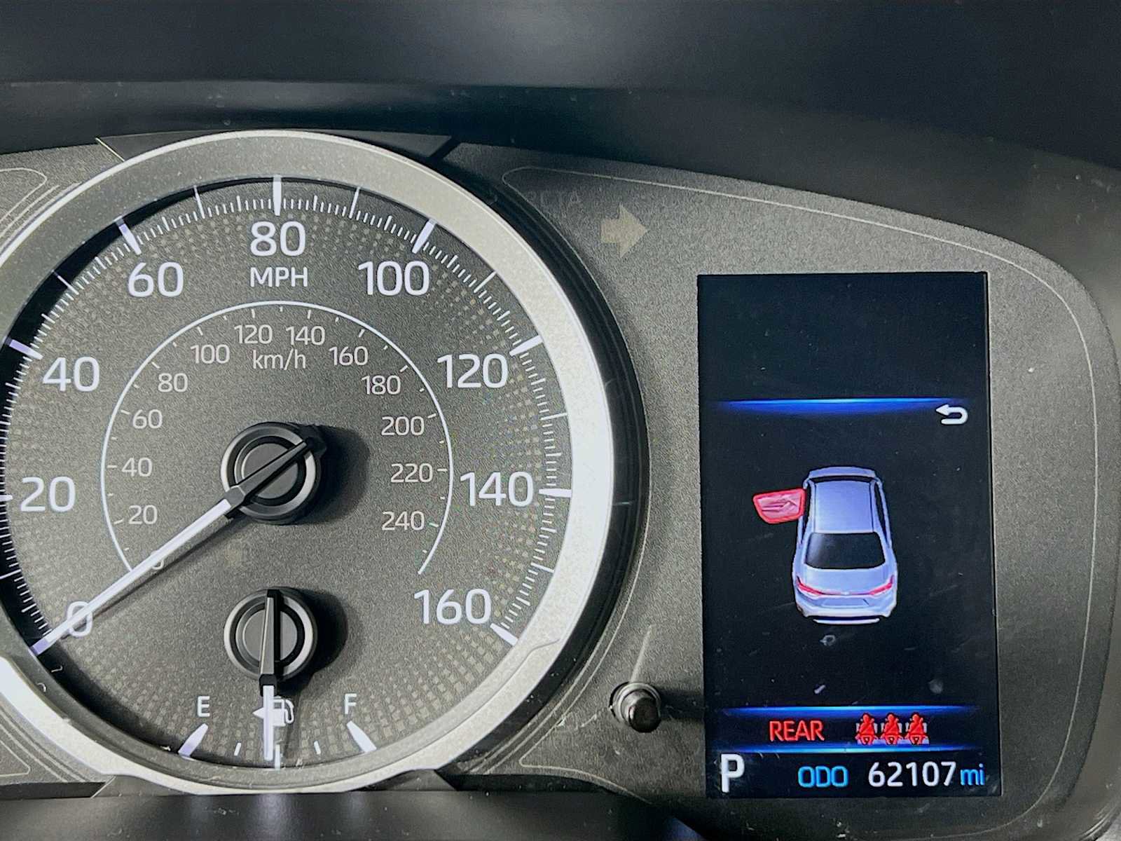 Used 2022 Toyota Corolla LE image 12