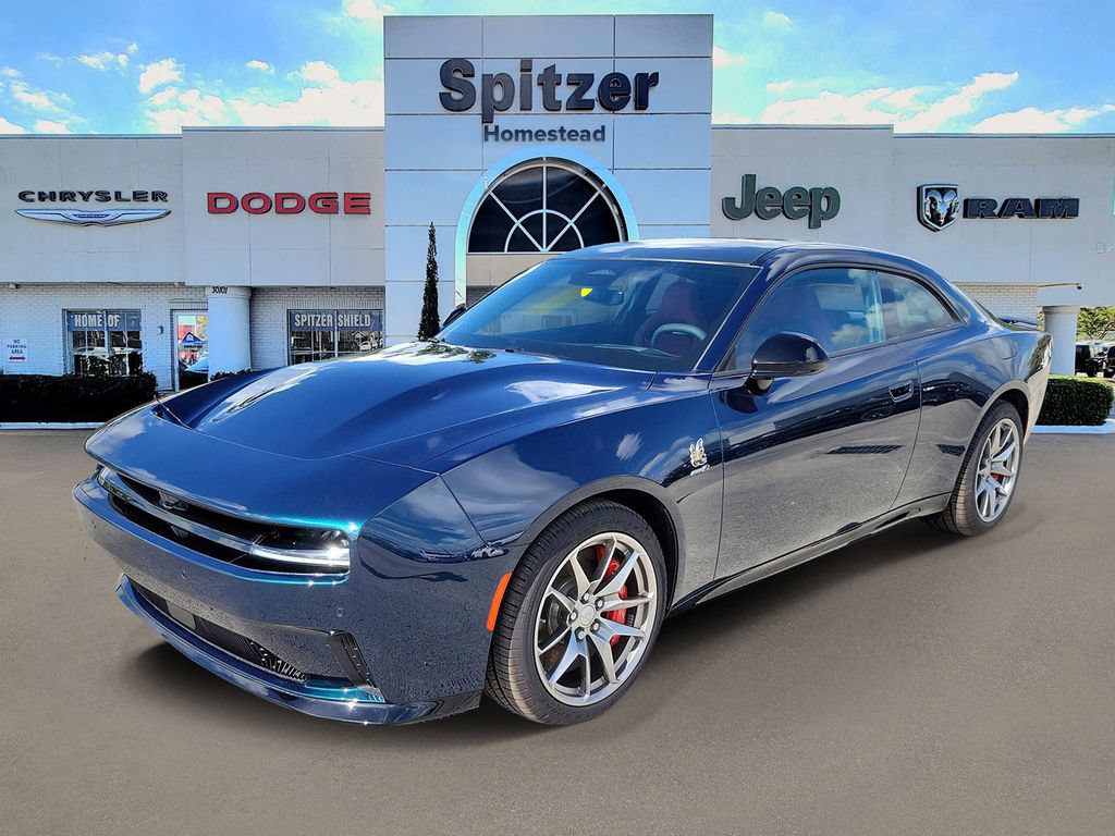 Used 2025 Dodge Charger Daytona Scat Pack w/ Track Pack AWD/4WD image 4