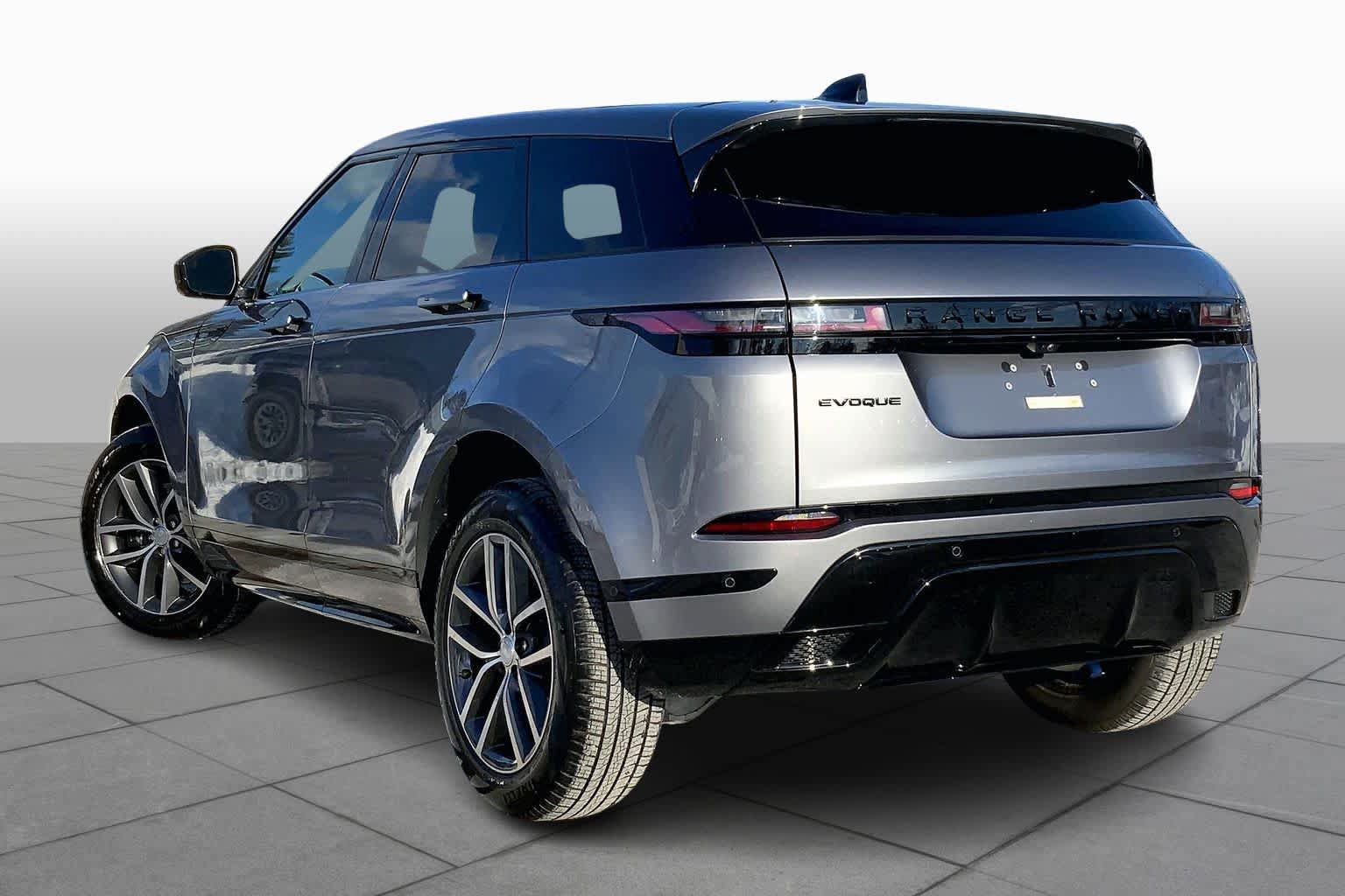 Used 2026 Land Rover Range Rover Evoque Dynamic SE AWD/4WD image 23