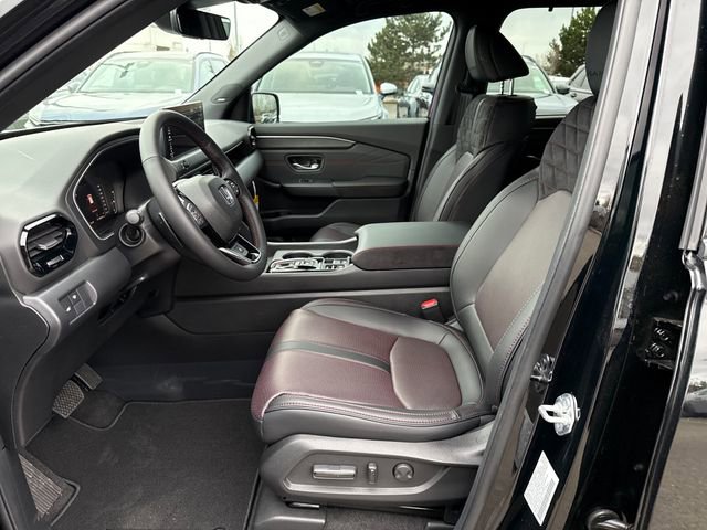 New 2026 Honda Pilot Black Edition image 15