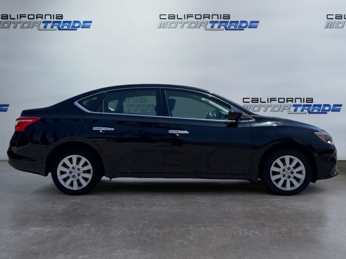 Used 2019 Nissan Sentra S FWD image 4