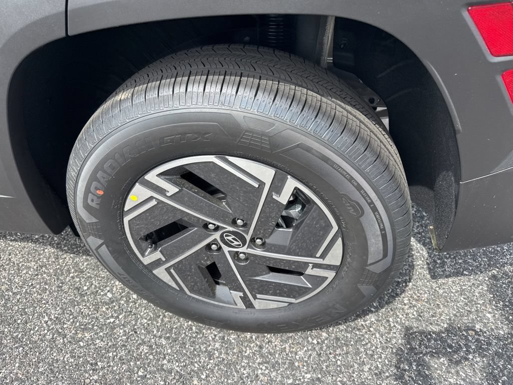 New 2026 Hyundai Tucson Blue SE AWD/4WD image 17