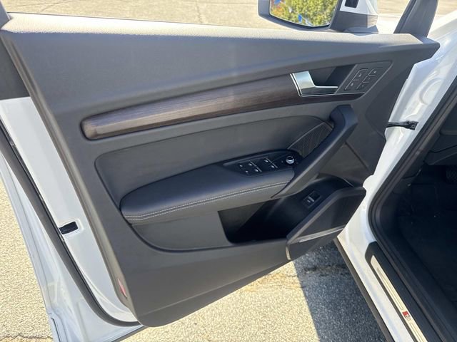 Used 2024 Audi Q5 2.0T Premium Plus image 18