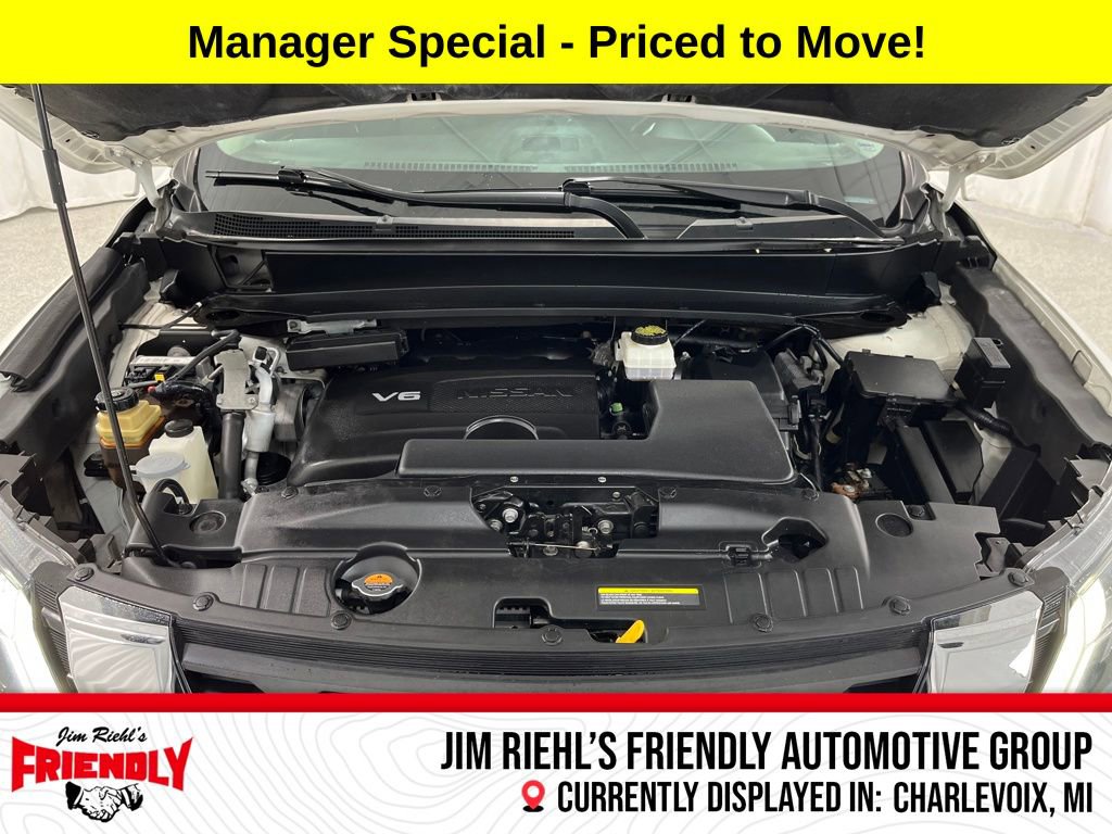 Used 2018 Nissan Pathfinder SV image 22