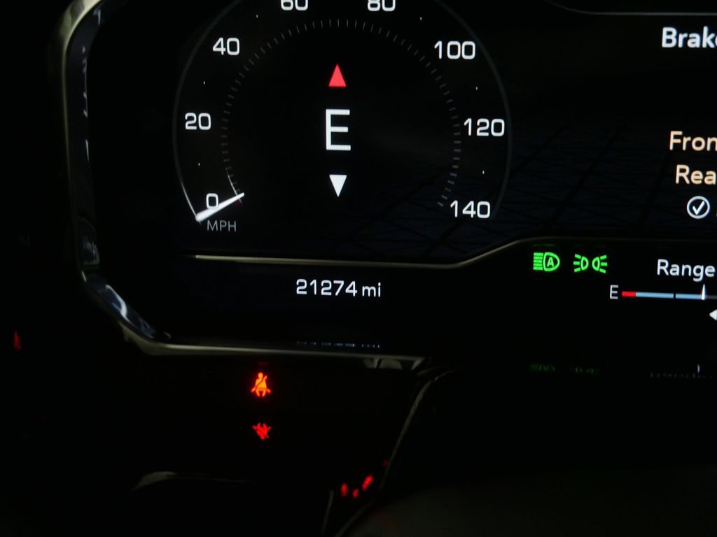 Used 2024 GMC Sierra 1500 Elevation image 28