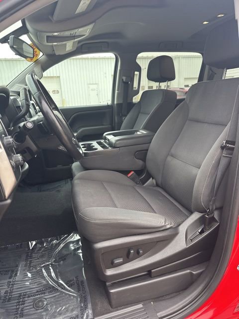 Used 2018 Chevrolet Silverado 1500 LT w/ All Star Edition image 37