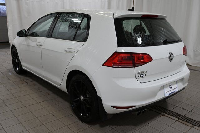 Used 2017 Volkswagen Golf S image 10