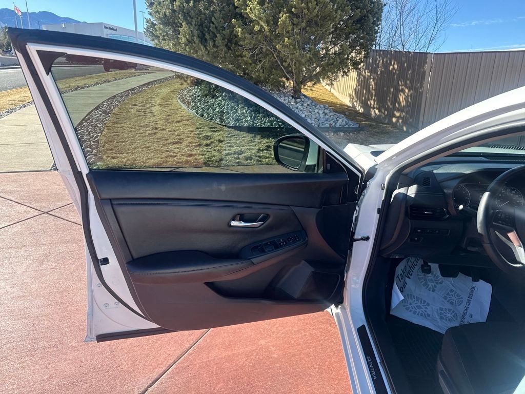 Used 2024 Nissan Sentra SV w/ All-Weather Package image 10
