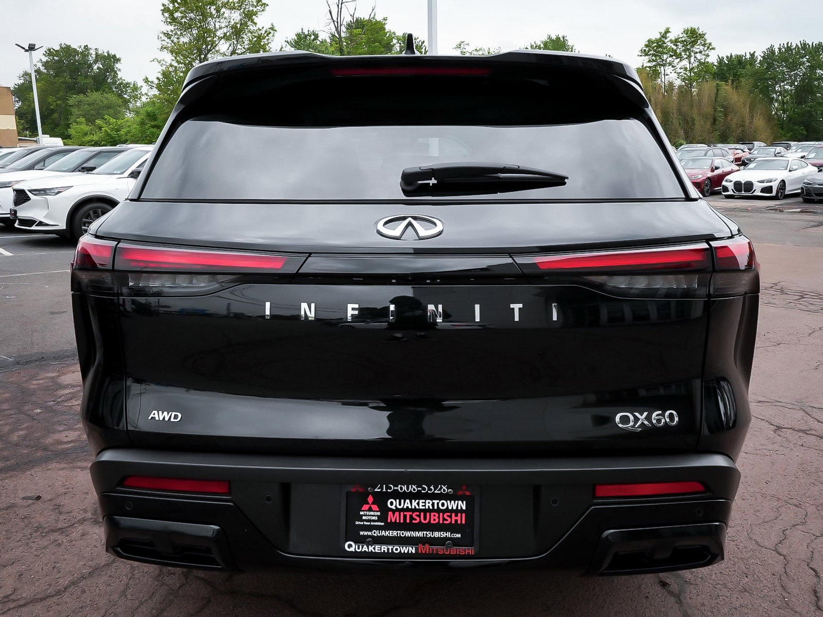 Used 2025 INFINITI QX60 Luxe AWD/4WD image 5