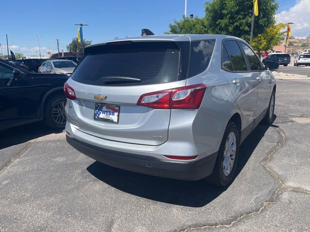 Used 2021 Chevrolet Equinox LS AWD/4WD image 4